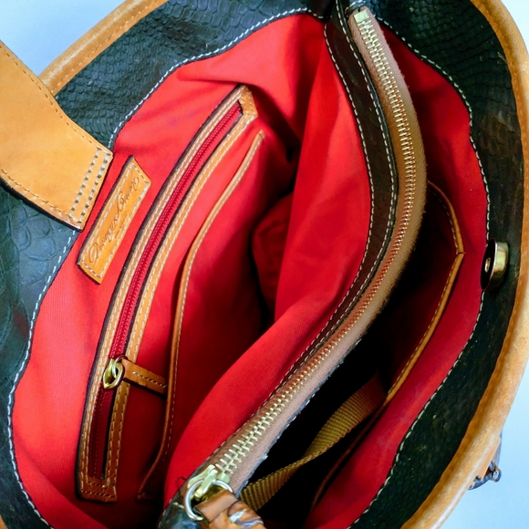 Dooney & Bourke Crossbody Bag - Picture 16 of 16